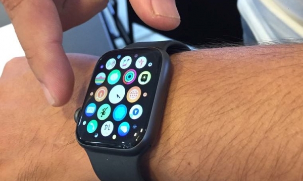  Ra mắt dịch vụ eSIM trên Apple Watch