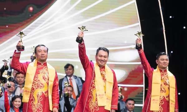 CEO PNJ Lê Trí Thông được vinh danh top 10 xuất sắc nhất giải thưởng sao đỏ năm 2019