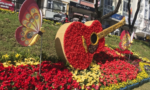 Rực rỡ sắc màu muôn loài hoa tại Festival Hoa Đà Lạt 2019