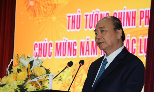 Thủ tướng Nguyễn Xuân Phúc thăm chúc Tết cán bộ chiến sỹ Công an TP Đà Nẵng