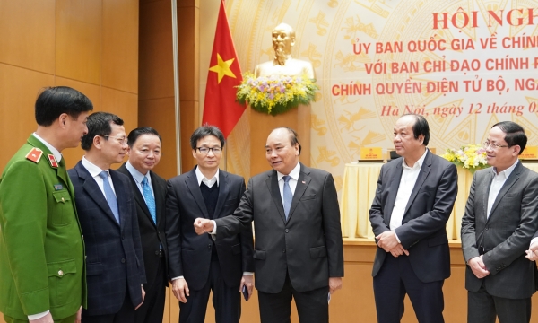 Thủ tướng Nguyễn Xuân Phúc chủ trì Hội nghị trực tuyến toàn quốc về Chính phủ điện tử