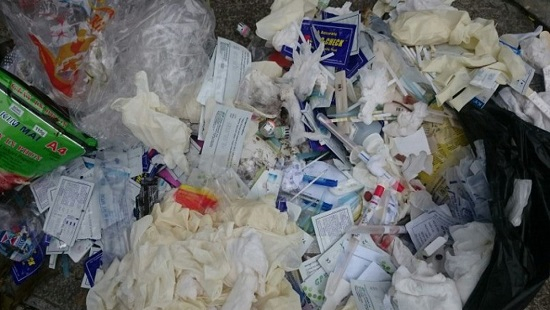 Kiểm soát được dịch nhưng Trung Quốc lại lo lắng chuyện rác thải y tế