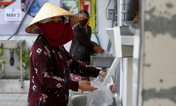 Cây  ATM gạo của Việt Nam lên báo Mỹ