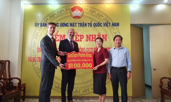 Việt Nam được EuroCham Pharma Group ủng hộ 100.000 USD để chống COVID-19