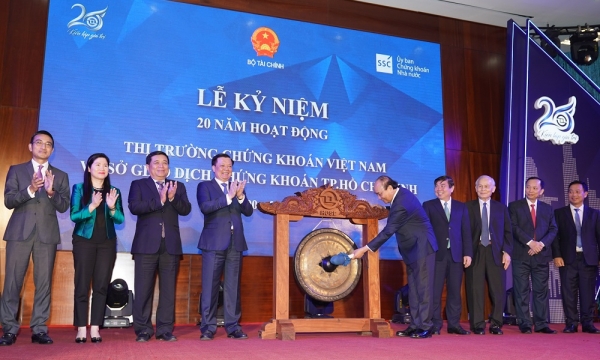 Thủ tướng: Thị trường chứng khoán Việt Nam sớm nâng hạng thành thị trường mới nổi