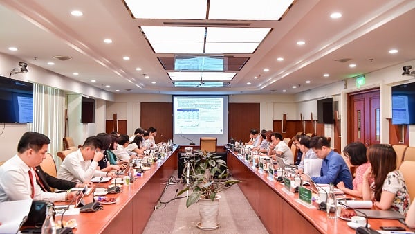 Vietcombank tổ chức tọa đàm khoa học về Kinh tế thế giới và Việt Nam quý 2/2020