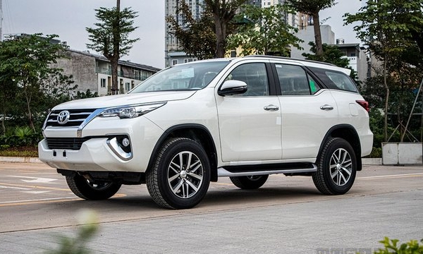 Toyota triệu hồi xe Fortuner và Innova tại Việt Nam