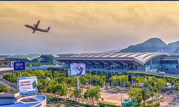 Tạm dừng khai thác tàu bay tại sân bay Đà Nẵng, Chu Lai, Phú Bài vì bão số 5