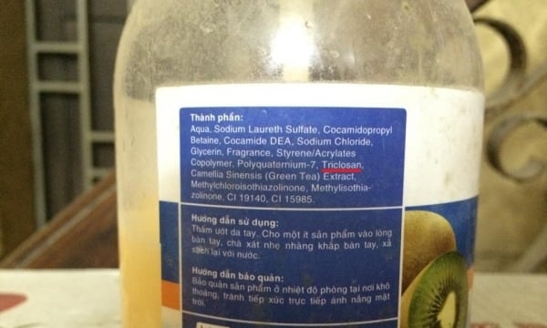 Cảnh báo Việt Nam cũng có nước rửa tay chứa Triclosan