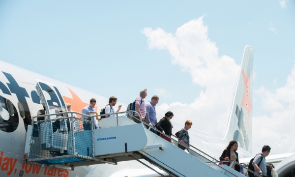 Jetstar marketing sốc “mua vé chiều đi, miễn phí chiều về” giữa Việt Nam - Úc
