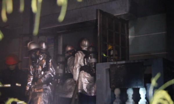 Đà Nẵng: Trạm bơm xăng dầu bốc cháy lúc nửa đêm