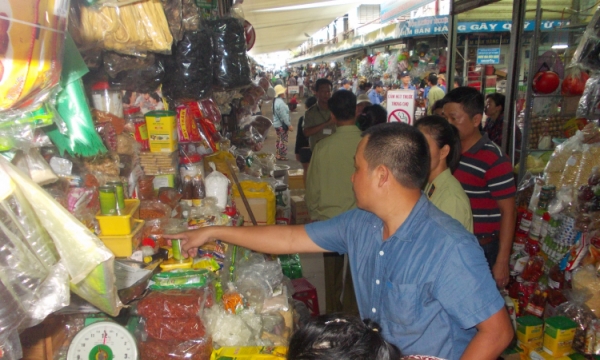 Đà Nẵng: Bột nêm Knorr giả “chui” vào chợ