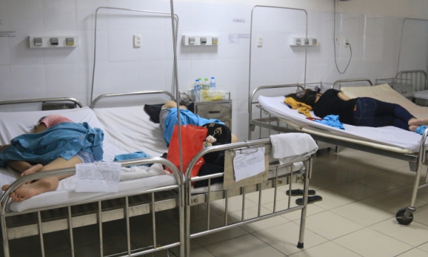 Đà Nẵng: Xác định nguyên nhân khiến 17 khách du lịch bị ngộ độc