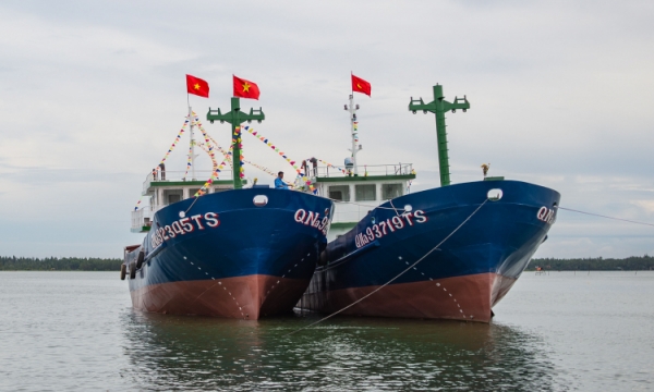 Quảng Nam liên tục hạ thủy nhiều tàu cá vỏ thép mới