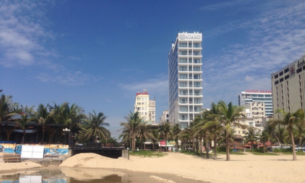 Đà Nẵng: Công trình khách sạn xả thải “chui” gây ô nhiễm bãi biển Mỹ Khê