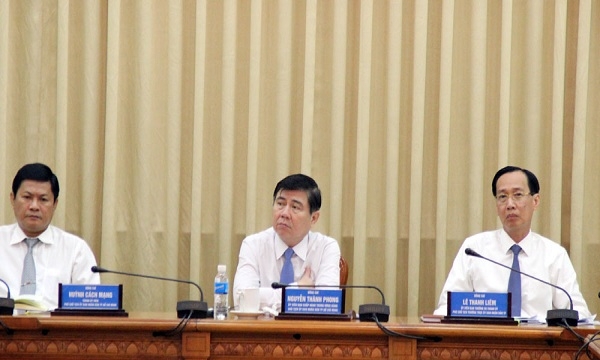 Chủ tịch Nguyễn Thành Phong yêu cầu xử lý nghiêm hàng gian, hàng giả trên địa bàn TP.HCM