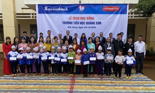 Sacombank và Dai-ichi Life Việt nam - 3 năm đồng hành cùng lan tỏa yêu thương