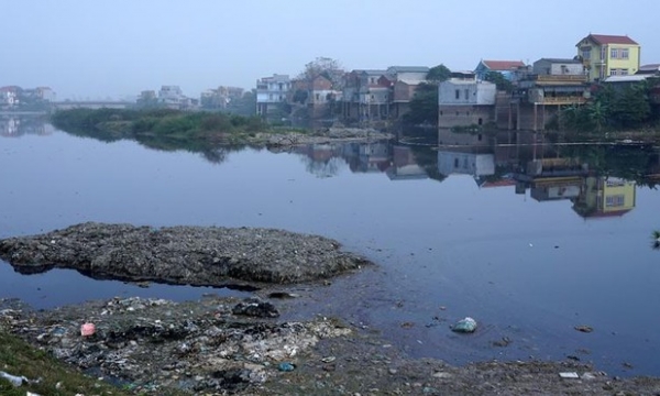 2 Bộ vào cuộc yêu cầu tỉnh Bắc Ninh dừng xả thải gây ô nhiễm sông Cầu