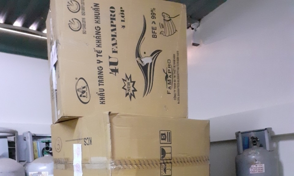 Tây Ninh: bắt giữ 235 hộp khẩu trang giả mạo nhãn hàng hóa.