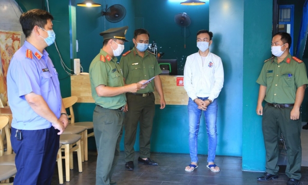 Bắt Giám đốc công ty tại Đà Nẵng bảo lãnh người nước ngoài nhập cảnh trái phép