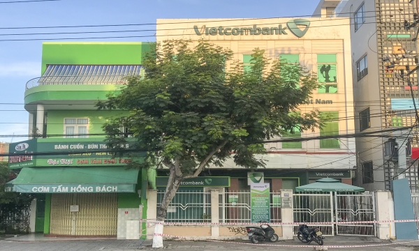 Đà Nẵng: Phong tỏa một ngân hàng, tìm người từng đến giao dịch vì ca dương tính với SARS-CoV