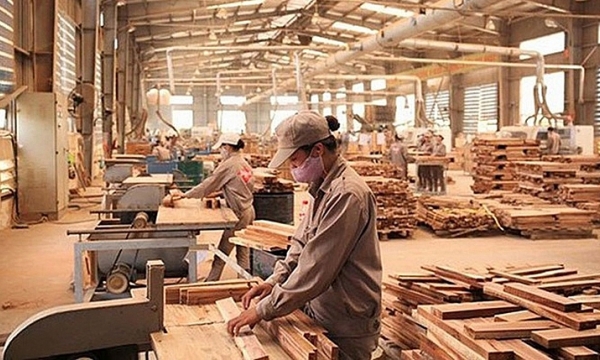 Xuất khẩu gỗ và lâm sản tăng mạnh