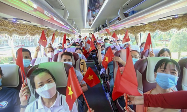 39 y bác sĩ ở Quảng Nam tăng cường hỗ trợ TP.HCM đẩy lùi Covid-19