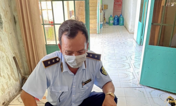 Kiểm tra, tạm giữ 490 bao thuốc lá ngoại nhập lậu trên địa bàn Kiên Giang