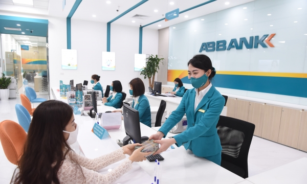 Tiền gửi của khách hàng tại ABBank giảm mạnh