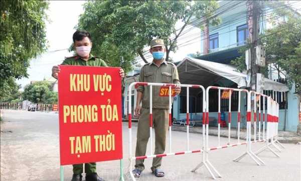 Hà Nội: Phong tỏa tạm thời trụ sở Công an phường Lê Đại Hành