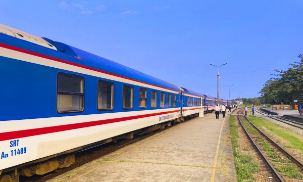 Đường sắt Việt Nam dự kiến chạy lại tàu khách từ ngày 1/10