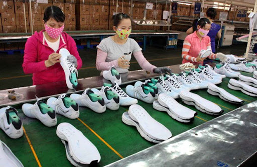 Xuất khẩu giày dép giảm sâu trong tháng 9