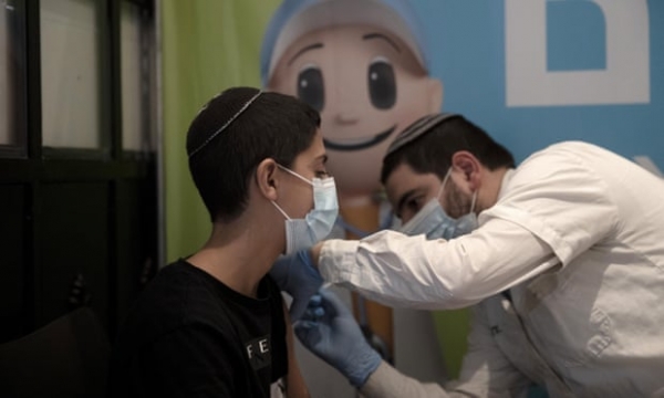 Israel diễn tập ứng phó COVID-19 và tiêm vaccine cho trẻ em