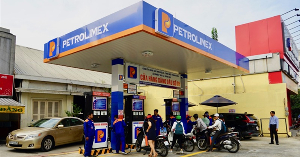 Petrolimex cung cấp xăng RON95 tiêu chuẩn khí thải mức 5 tại Việt Nam