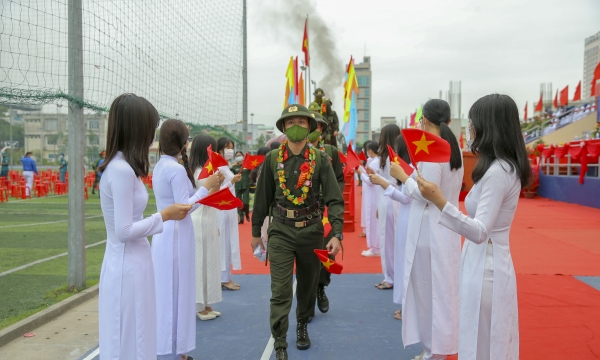 Hơn 1.200 thanh niên Đà Nẵng lên đường nhập ngũ