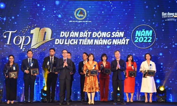 Wonder City Van Phong Bay lọt Top 10 Dự án Bất động sản du lịch tiềm năng nhất năm 2022