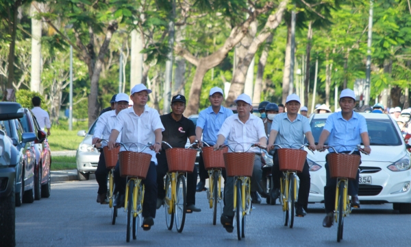 Khai trương hệ thống xe đạp chia sẻ công cộng tại TP Huế