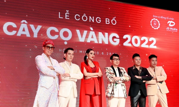 Hoa hậu Di Khả Hân làm giám khảo cuộc thi Cây Cọ Vàng 2022