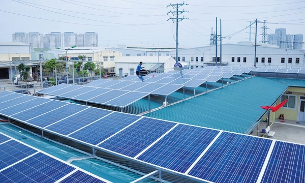 Hoa Kỳ xem xét miễn thuế tạm thời với pin năng lượng mặt trời từ Việt Nam