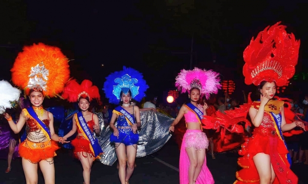 Đà Nẵng mở hội thu hút du khách dịp hè 2022