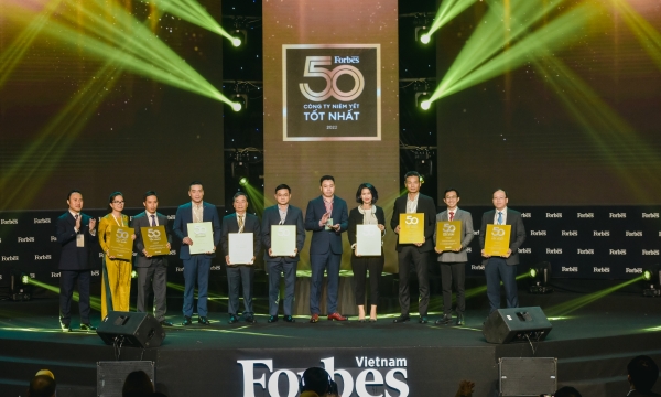 Top 50 công ty niêm yết tốt nhất Việt Nam của Forbes gọi tên Vinamilk năm thứ 10 liên tiếp