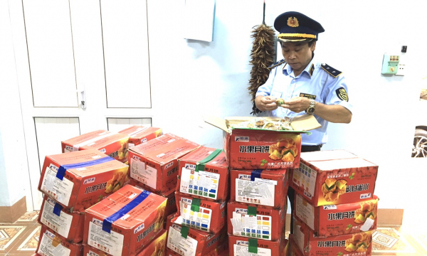 Bắc Giang: Phát hiện hơn 5.700 chiếc bánh trung thu nhập lậu