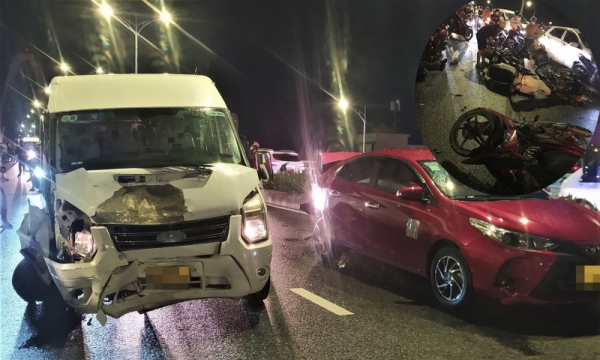 Xe khách tông loạt xe máy và ô tô trên cầu vượt ở Đà Nẵng, nhiều người bị thương