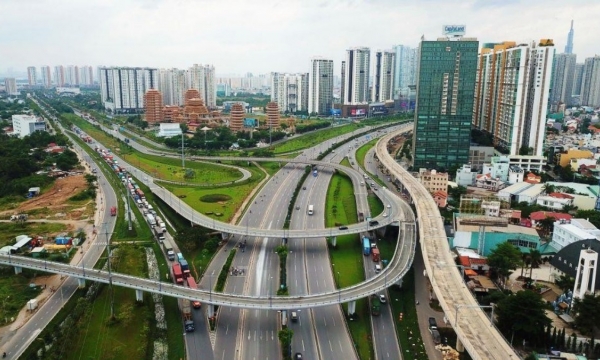 Phấn đấu đến năm 2030, Việt Nam là nước đang phát triển có công nghiệp hiện đại, thu nhập trung bình cao