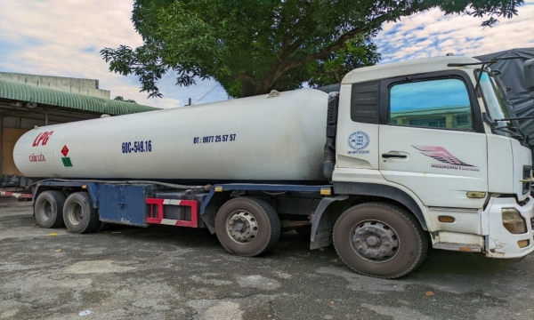 Tịch thu 4.090 kg khí hóa lỏng vận chuyển trên xe bồn không rõ nguồn gốc xuất xứ