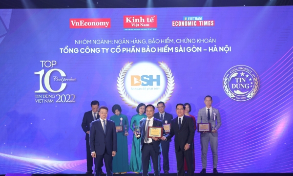 Bảo hiểm Topcare của BSH được vinh danh Top 10 “Tin dùng Việt Nam 2022” nhóm ngành ngân hàng, bảo hiểm, chứng khoán