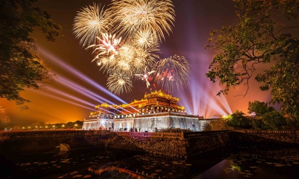 Thừa Thiên - Huế bắn pháo hoa tầm cao tại 3 điểm để chào đón năm mới Quý Mão 2023