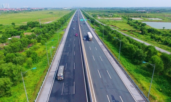 Phấn đấu đến năm 2030, cả nước có khoảng 5.000 km đường bộ cao tốc