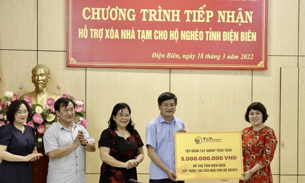Gia đình và doanh nghiệp của Chủ tịch Đỗ Quang Hiển ủng hộ Điện Biên 20 tỷ đồng xây nhà cho hộ nghèo
