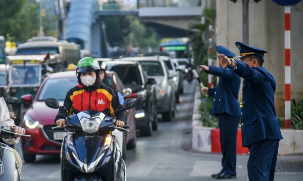 Hà Nội: Hỗn loạn giao thông trong những ngày đầu điều chỉnh nút giao Lê Trọng Tấn - Quang Trung